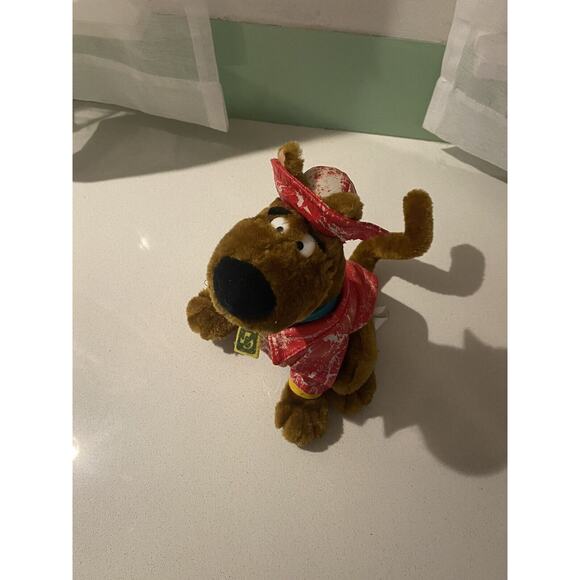 Vintage Scooby Doo Plush Fireman Costume Cartoon Network Stuffed Toy 8in 1998 - Picture 2 of 5